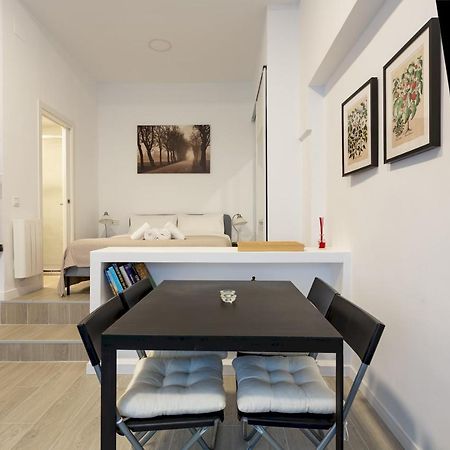 1 Bedroom 1 Bathroom Furnished - Av De America - Studio - Mintystay มาดริด ภายนอก รูปภาพ